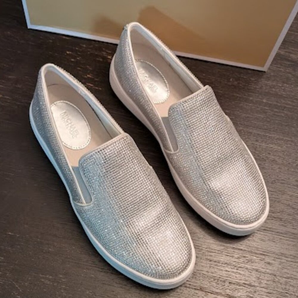 MICHAEL KORS KEATON SLIP ON- LIGHT SLATE w/ HOT FIX STONES - Picture 8 of 8